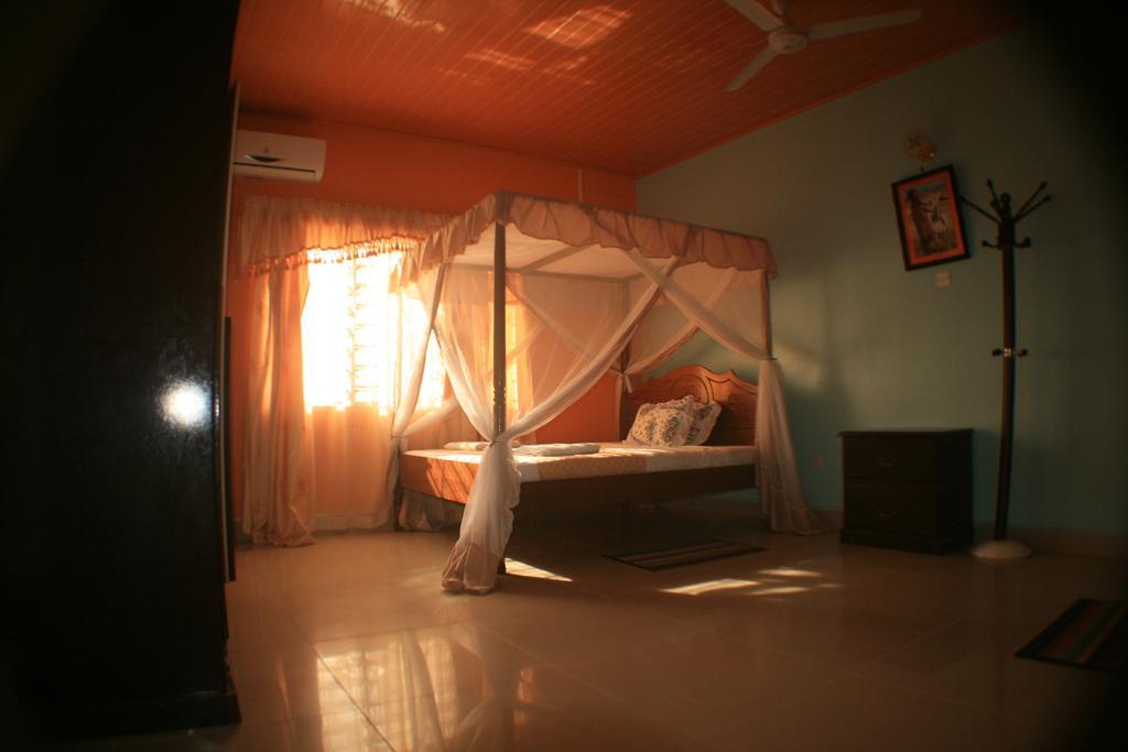 The Bright Star Resort Диани Бийч Екстериор снимка