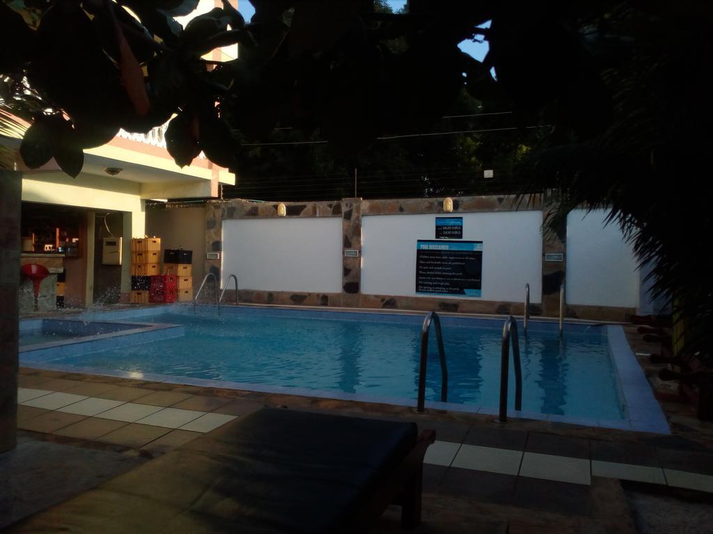 The Bright Star Resort Диани Бийч Екстериор снимка