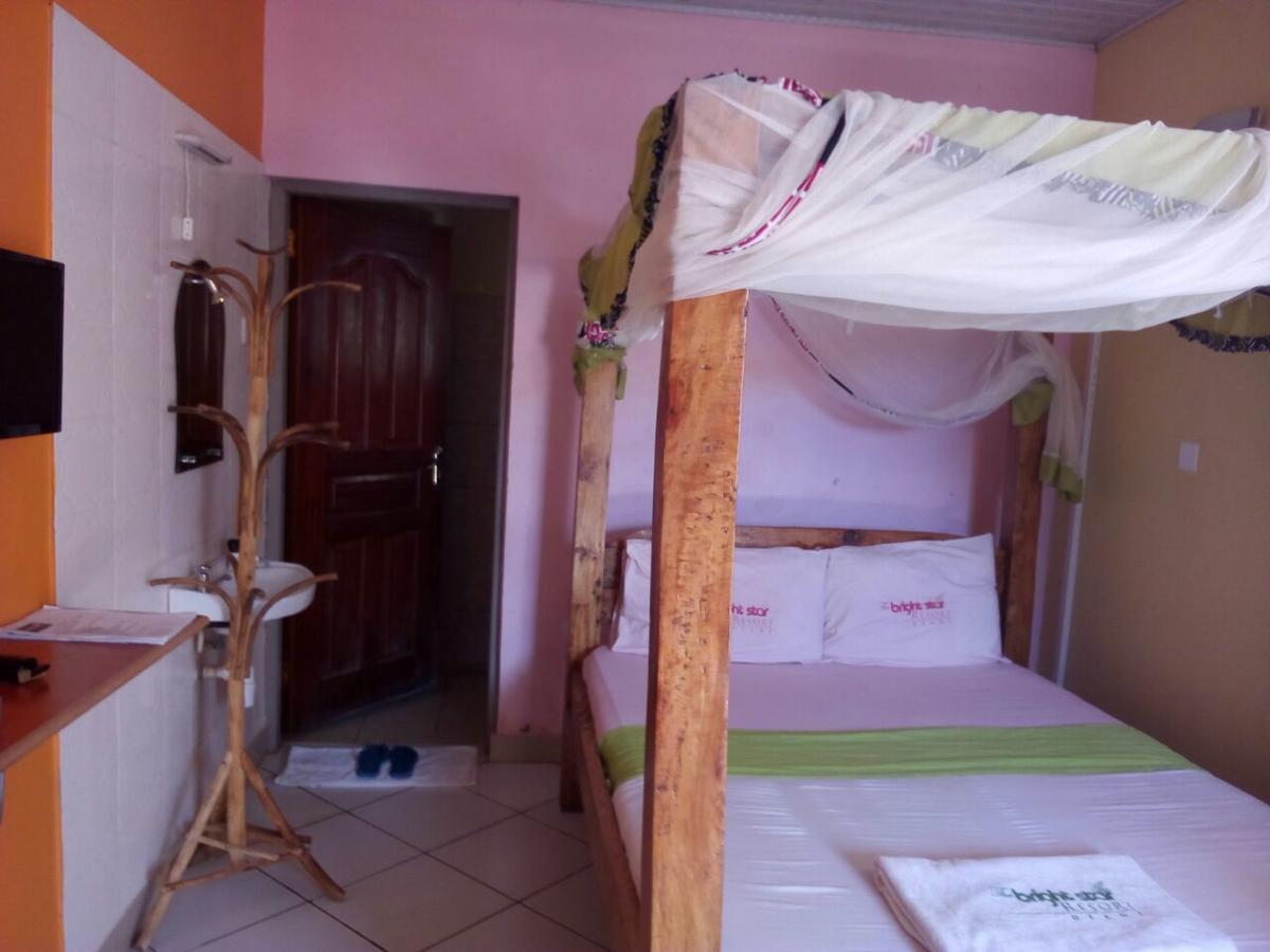 The Bright Star Resort Диани Бийч Екстериор снимка
