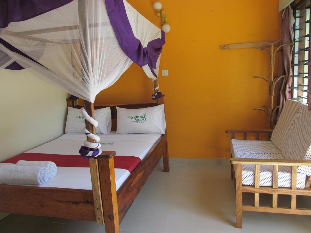 The Bright Star Resort Диани Бийч Екстериор снимка